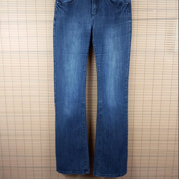 Kardashian Kollection Jeans - Picture 2 of 6